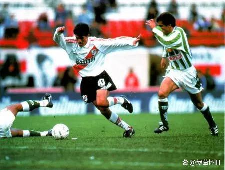 阿根廷10号球衣再次定格,最新阿根廷10号球衣