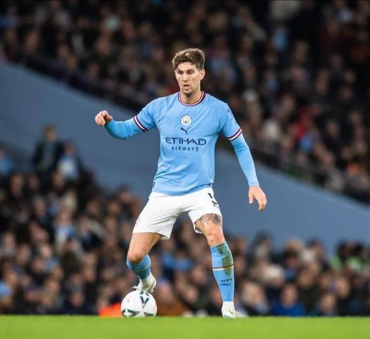 斯通斯今夏新消息,斯通斯职业生涯介绍