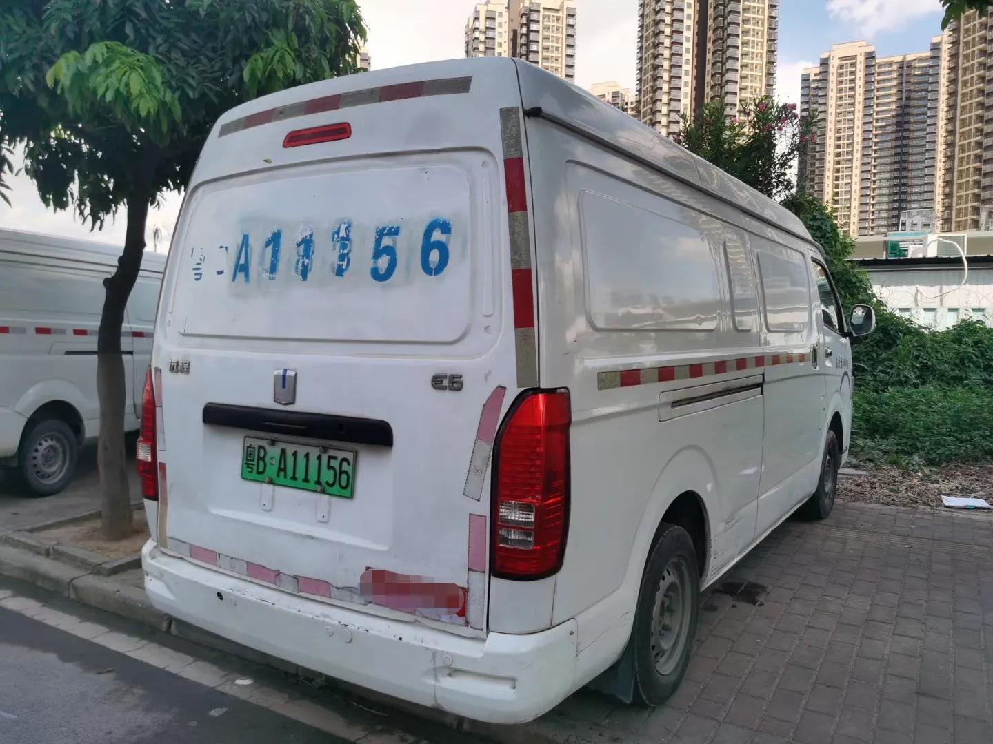 东莞1万以下二手面包车转让,东莞租新能源面包车多少钱一天