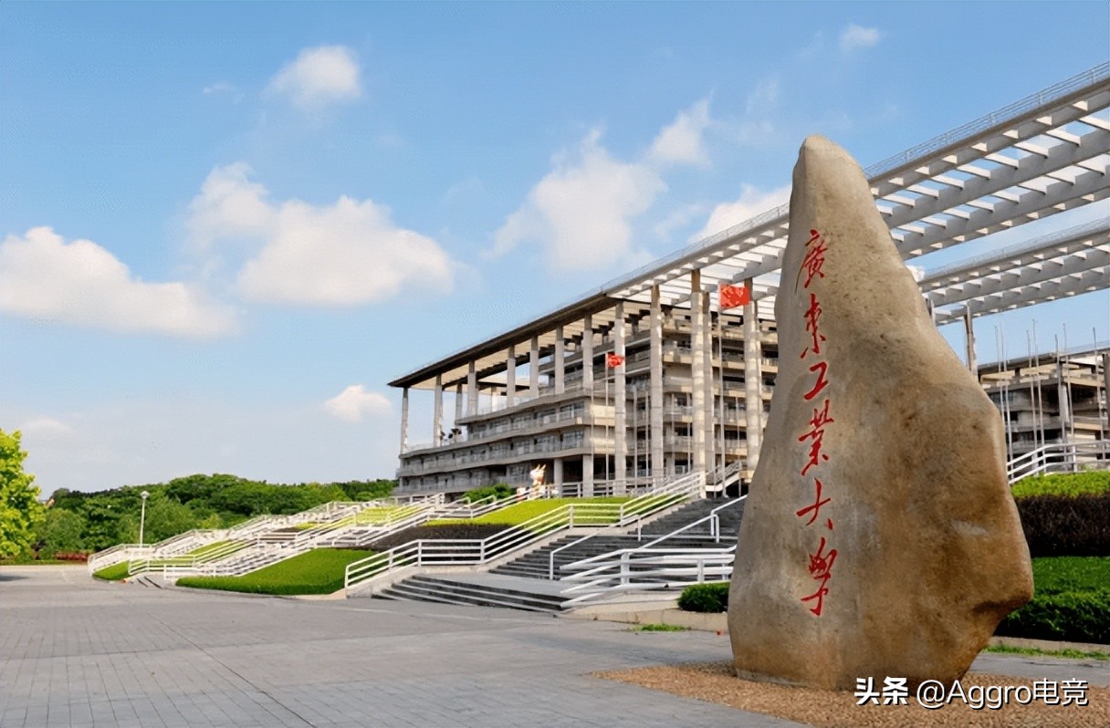 大学如何选择游戏专业呢,游戏方向选什么专业