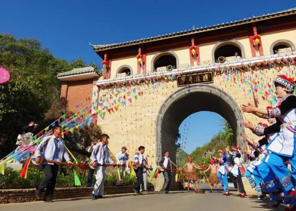 滇东南西南大环线旅游,川西云南大环线自驾游攻略