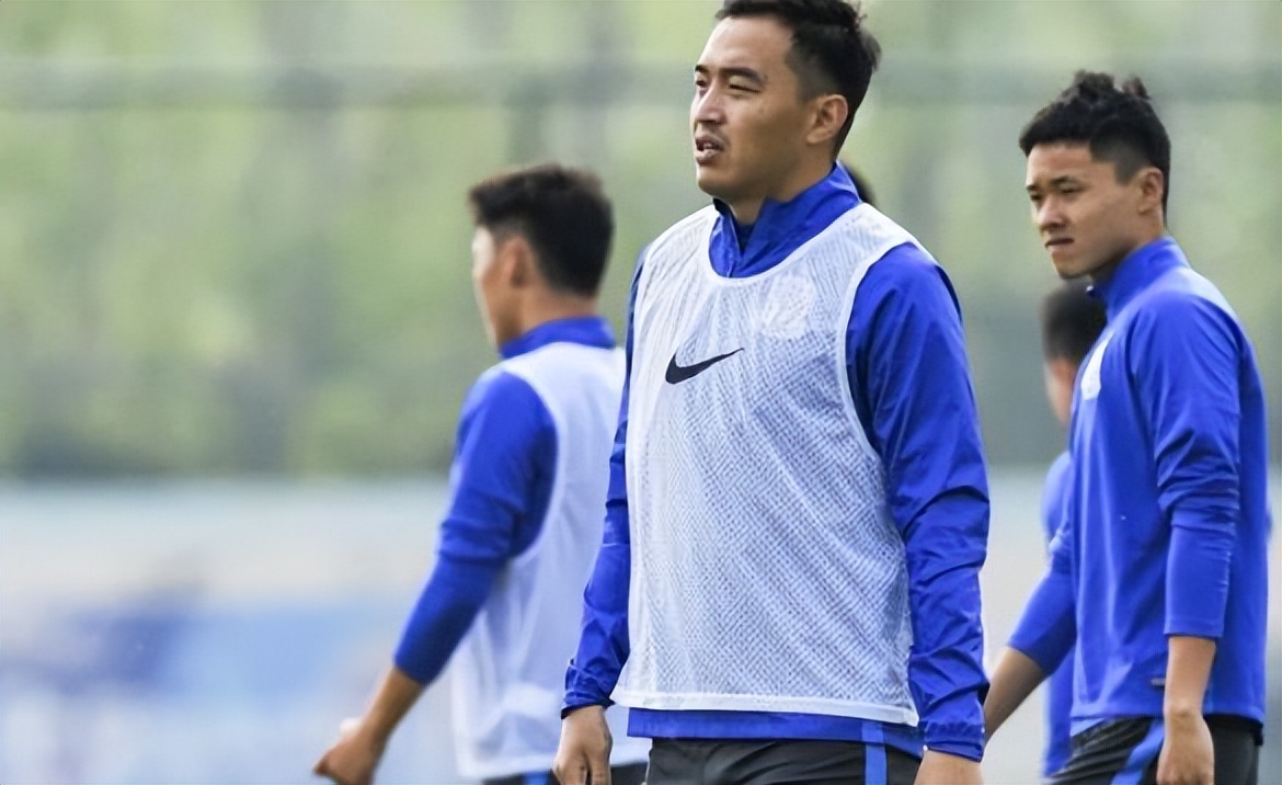 冠军主帅出山,申花金牌教头重返中超