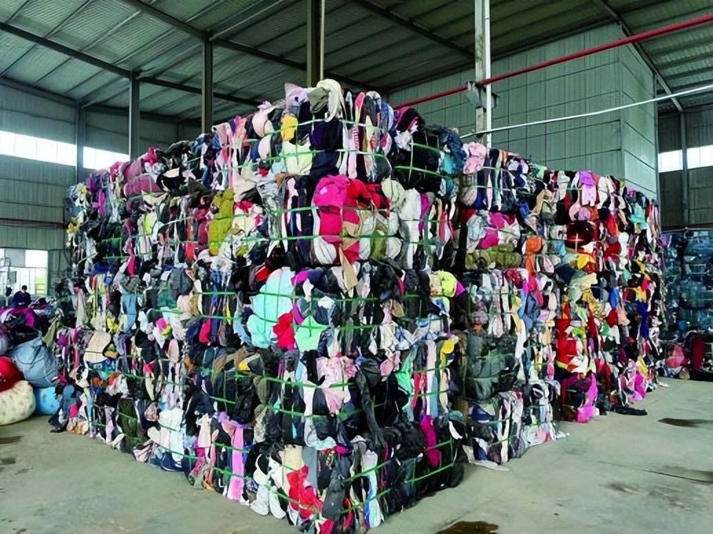 各种性传播疾病哪五十种,与艾滋病人共用洗脸毛巾会传染吗