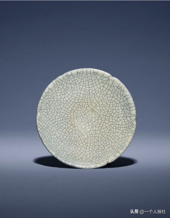 哥窑瓷器拍卖成交价格,哥窑真品最高拍卖纪录