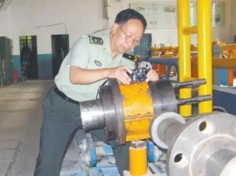 中国研制出原*弹子**后，周总理问如何证明？林俊德拿出一物：我证明