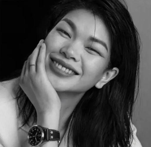 超模吕燕的丈夫和家人近况,超模吕燕全家