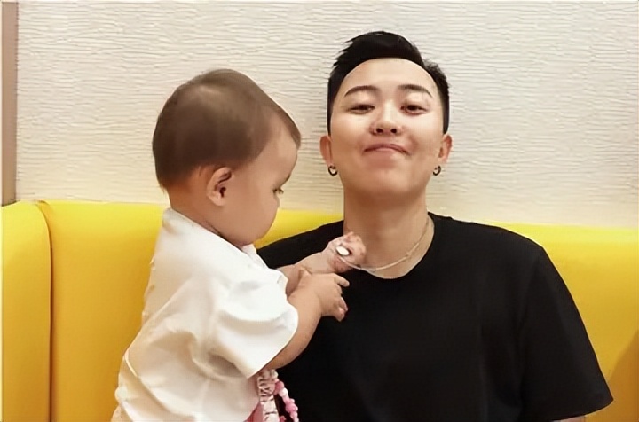 50万美国精子生下五国混血,50万买精子生下五国混血