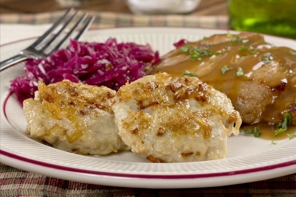 德国酸菜和中国酸菜有什么不同,德国香肠火腿和酸菜