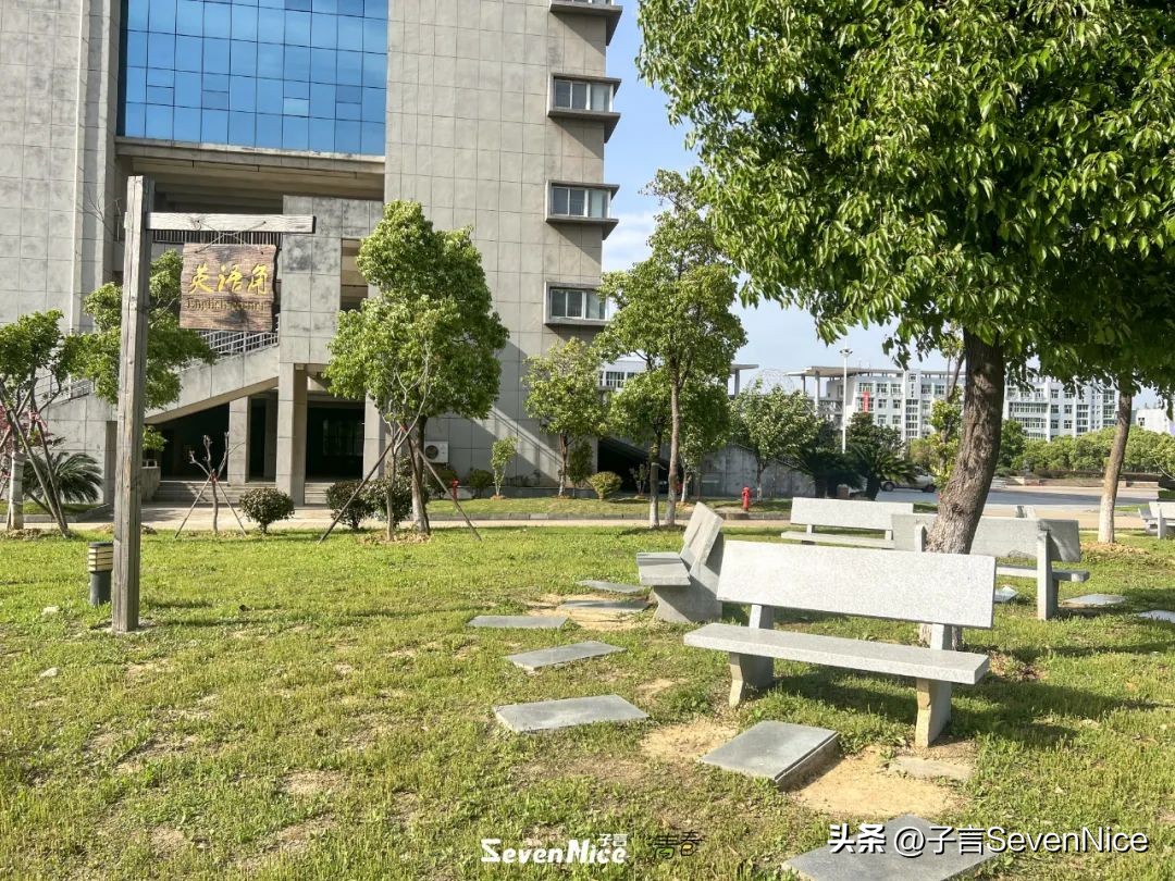 江西现代学院真实感受,江西现代学院最新信息