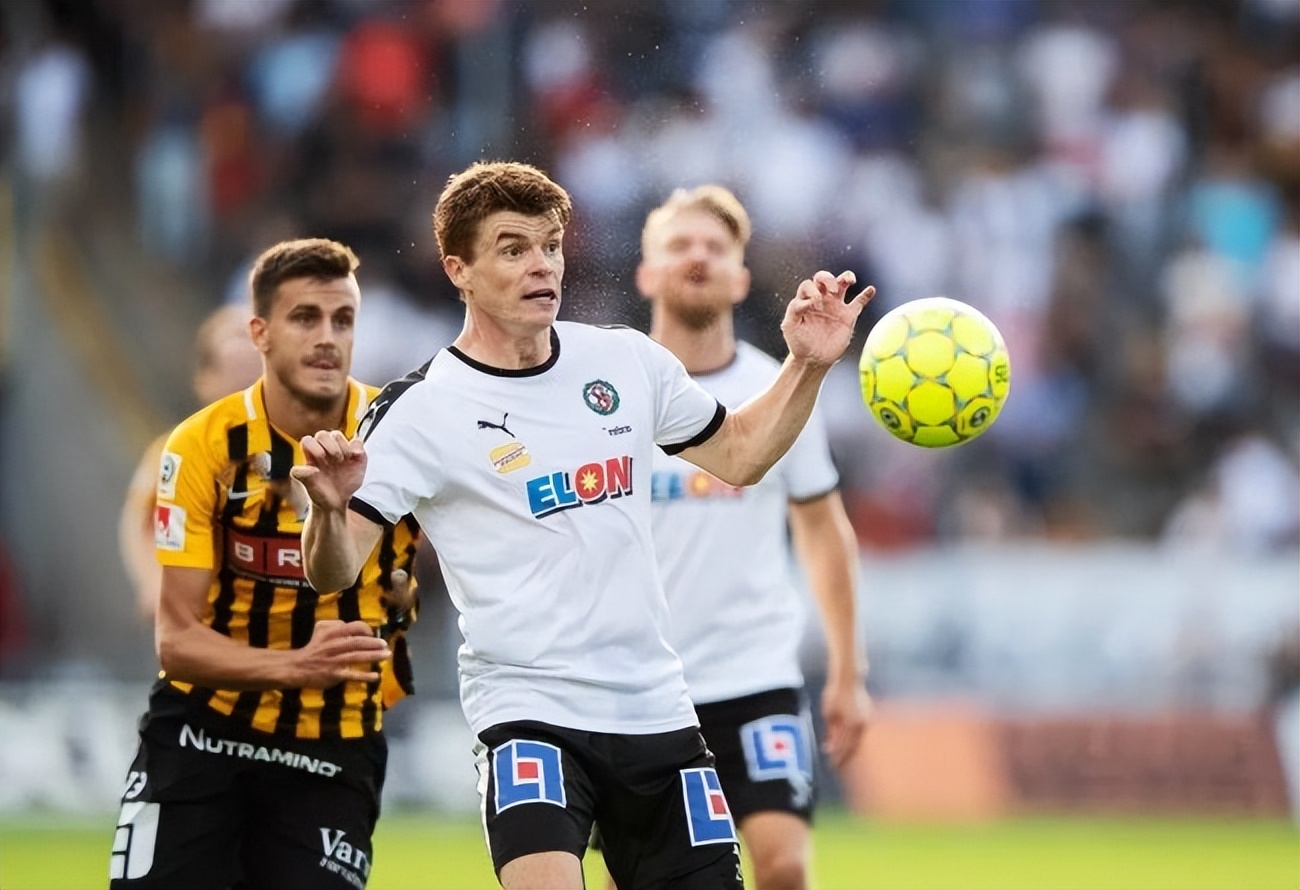 熊本深红vs山口雷法比赛直播,日本足球联赛今日比赛实单