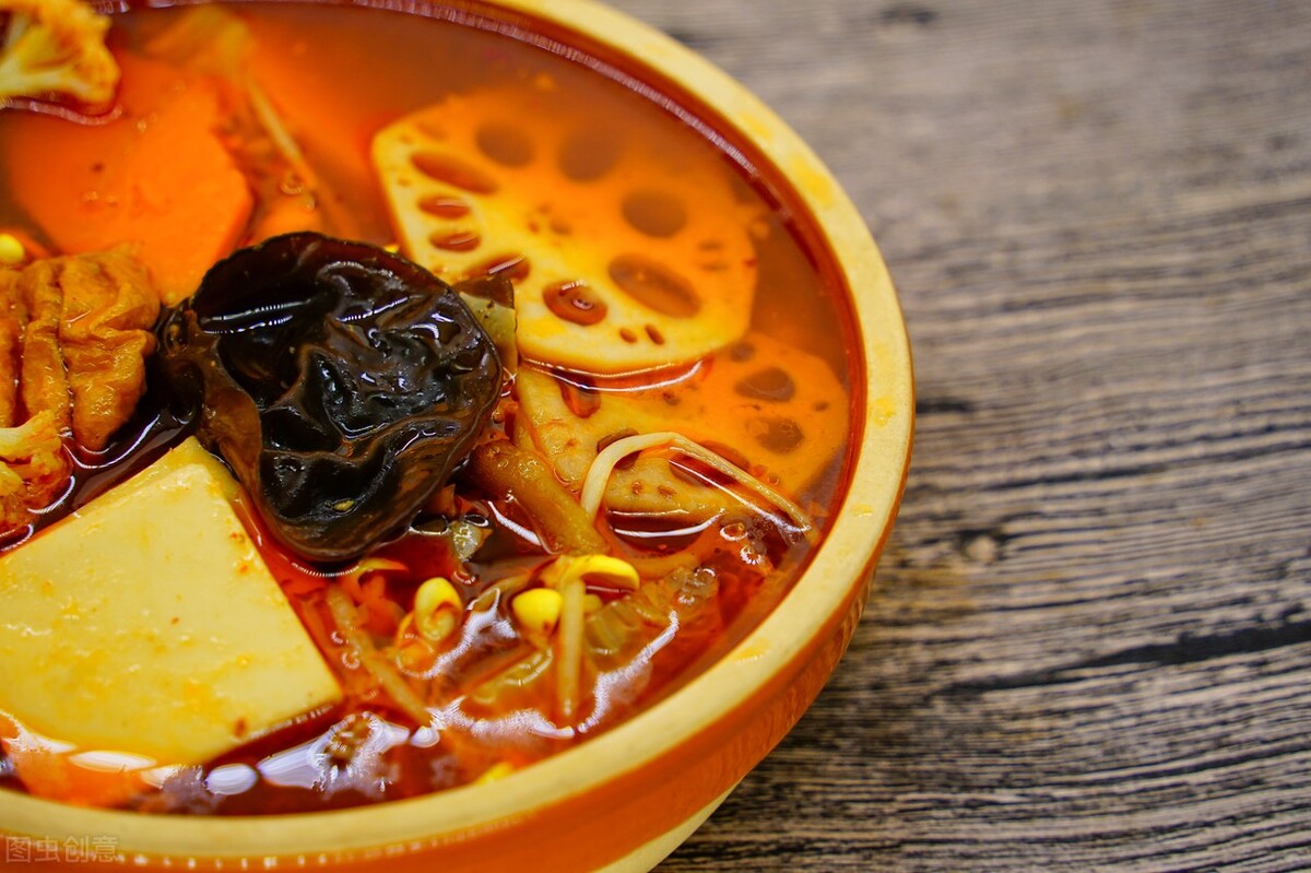 重庆麻辣烫盈利,重庆麻辣烫一年能赚多少钱