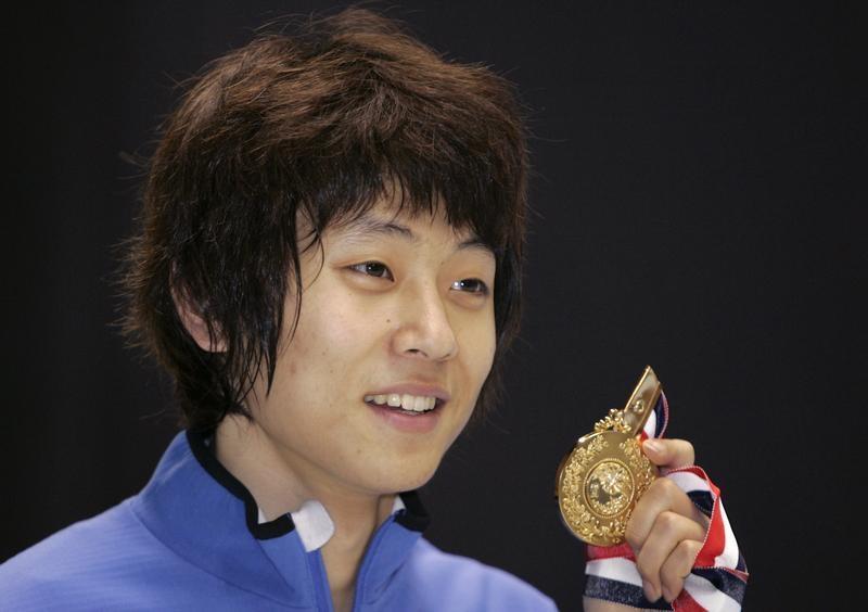 冬奥历史上十大惊艳夺冠时刻,冬奥会滑雪天才