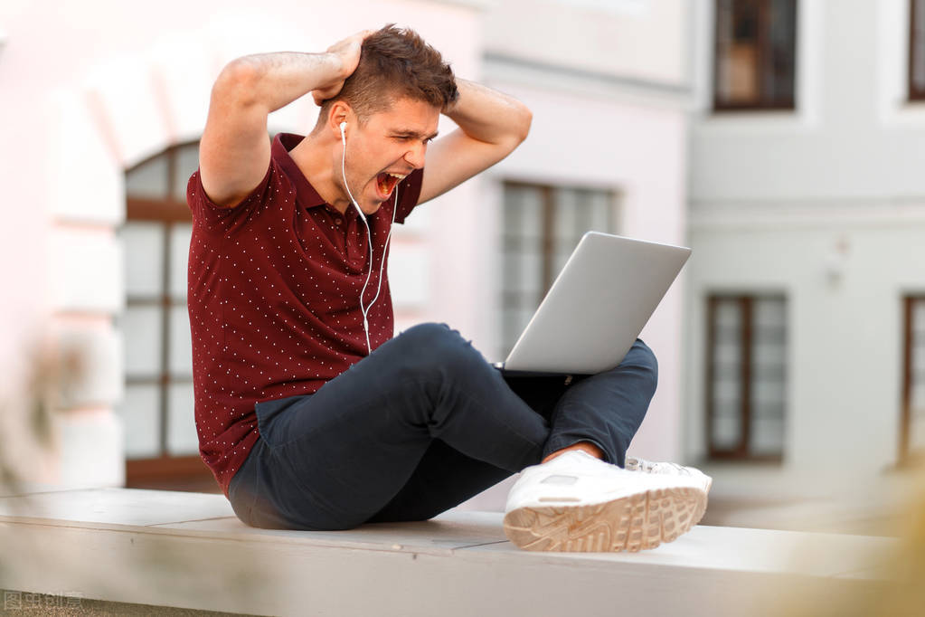 如果你丢了200元门票你还会去看么,如果你丢了20块钱你会伤心吗