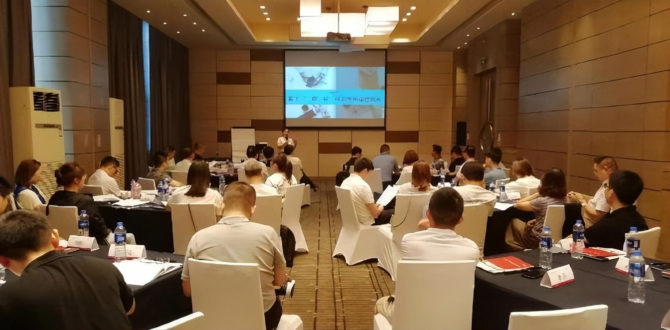 实体门店9.9元引流营销方案,线下门店怎么实现裂变全员营销