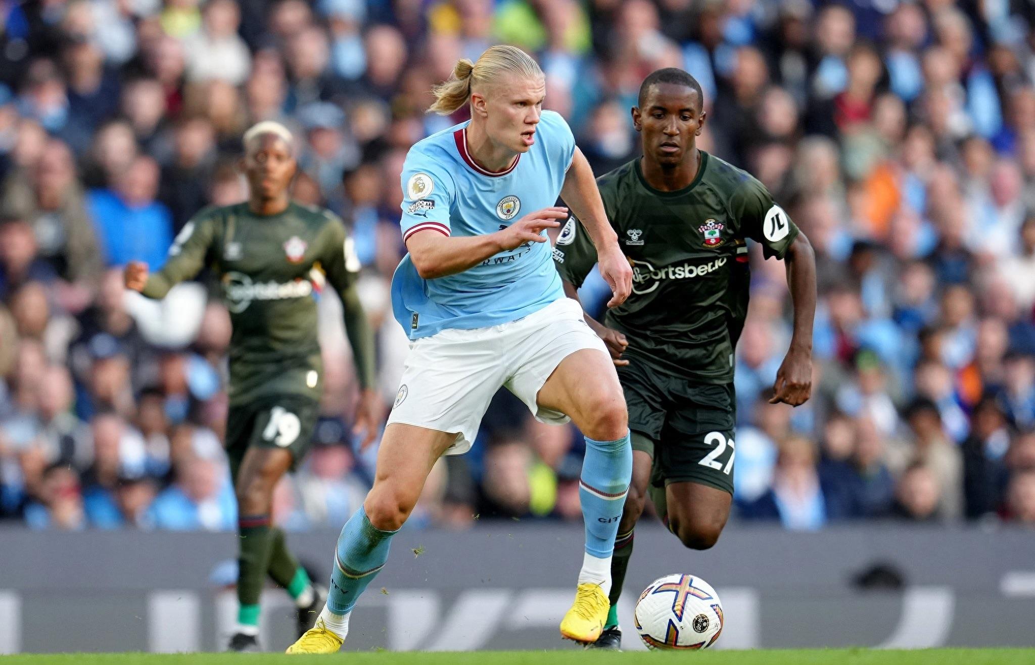 超级富豪！揭晓2023年全球最赚钱足球巨星！