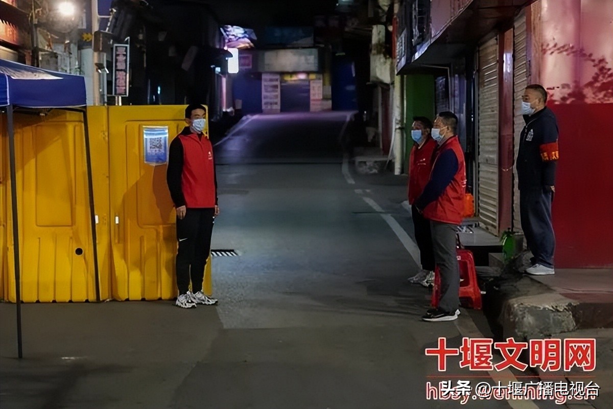 在十堰拍下的战“疫”照片，温暖人心