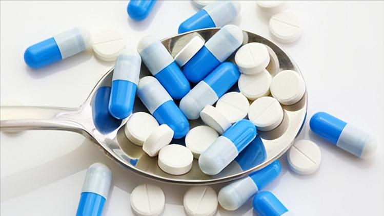 腰肌劳损导致腰疼最快缓解方法,腰肌劳损缓解腰痛的最佳动作