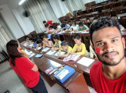 印度现行的初等教育,印度教育制度是什么样的