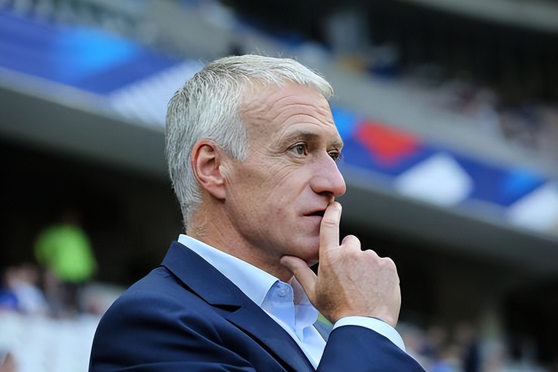 巴西队最后换人,巴西队更换主教练