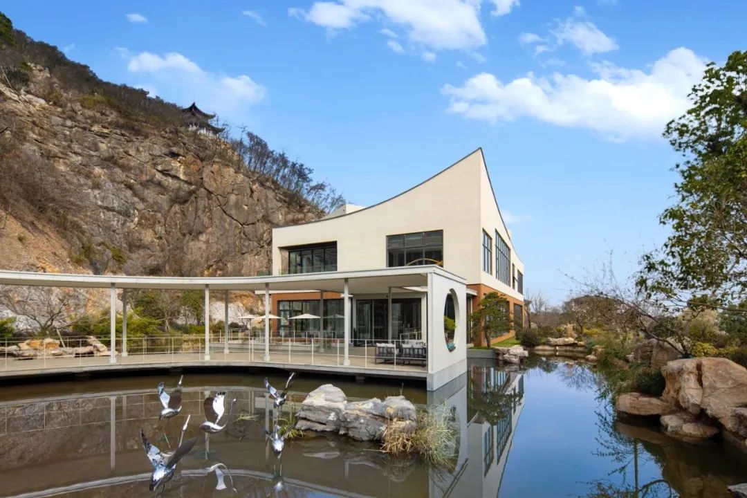 江苏宜兴悬崖酒店,宜兴市悬崖酒店