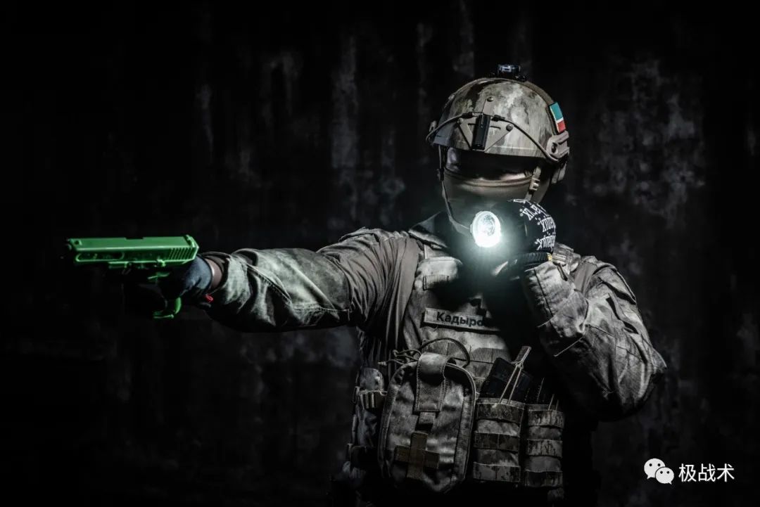 奈特科尔p35i手电筒夜间实测,奈特科尔p35i有升级版没