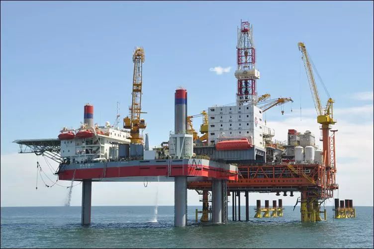 世界是《信条》，还是一个深渊