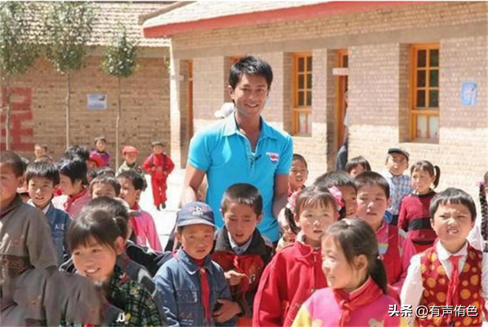 为什么更多港星定居广州,为什么很多港星喜欢来成都定居