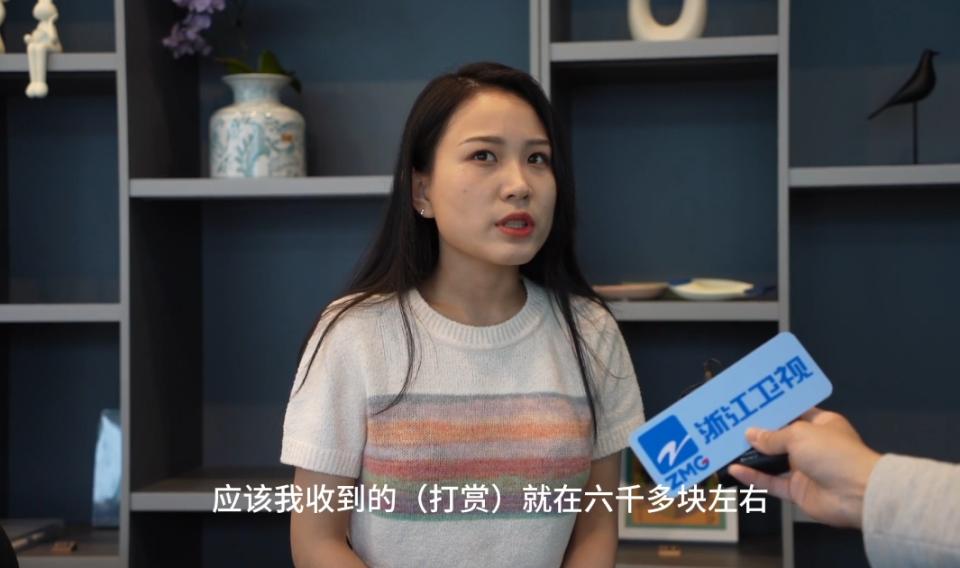 挖呀挖黄老师为什么走红,挖呀挖黄老师为啥会火