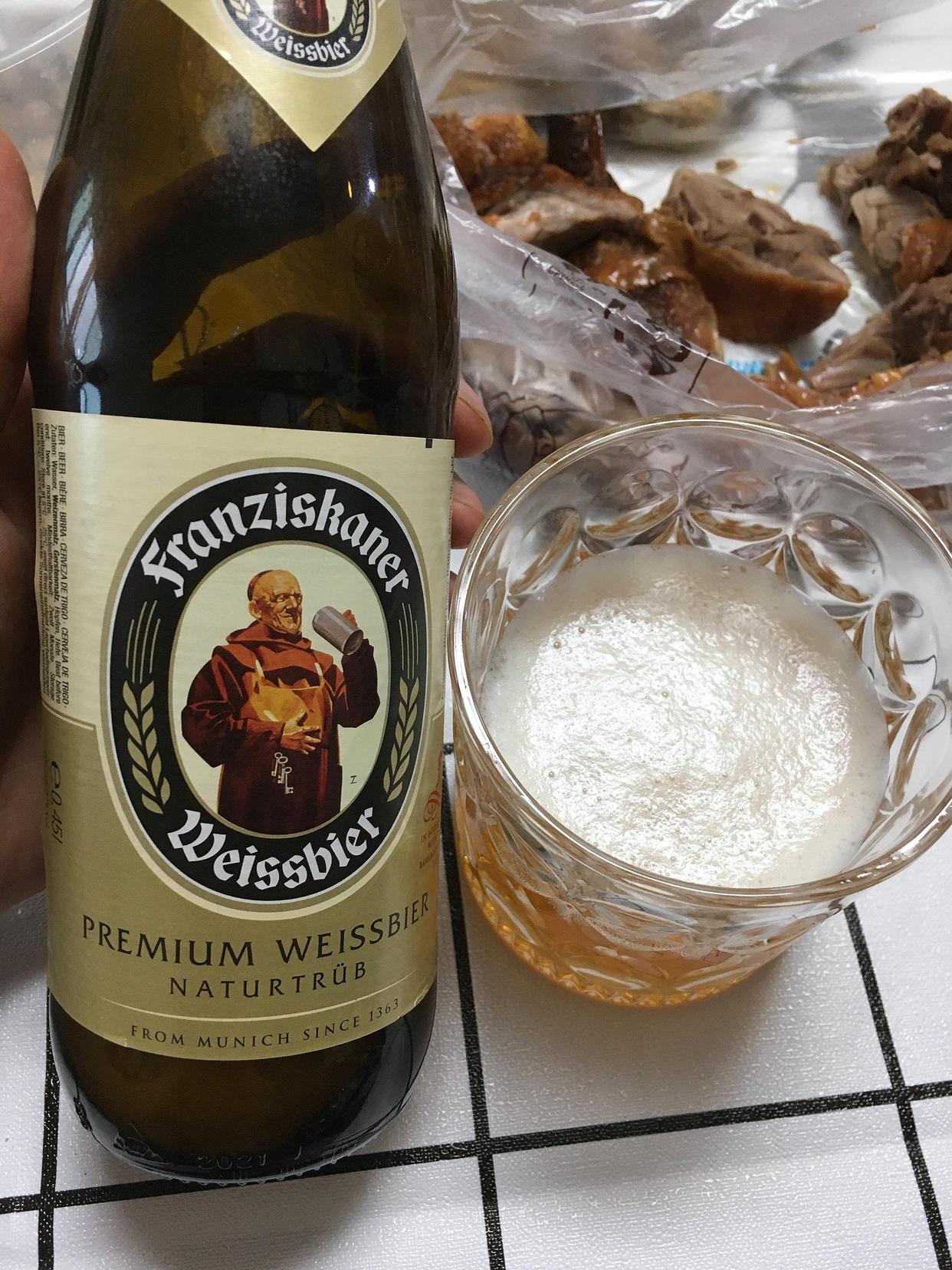 什么精酿啤酒麦香味浓推荐,适合夏日小酌的精酿啤酒