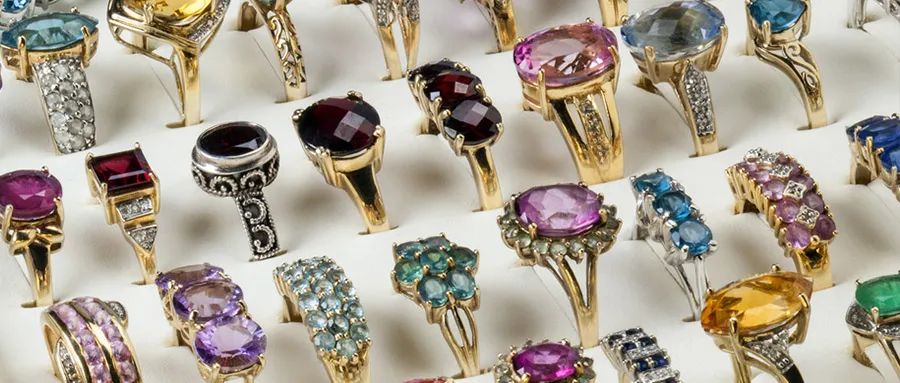 宝石一般值多少钱,七彩宝石一克多少钱