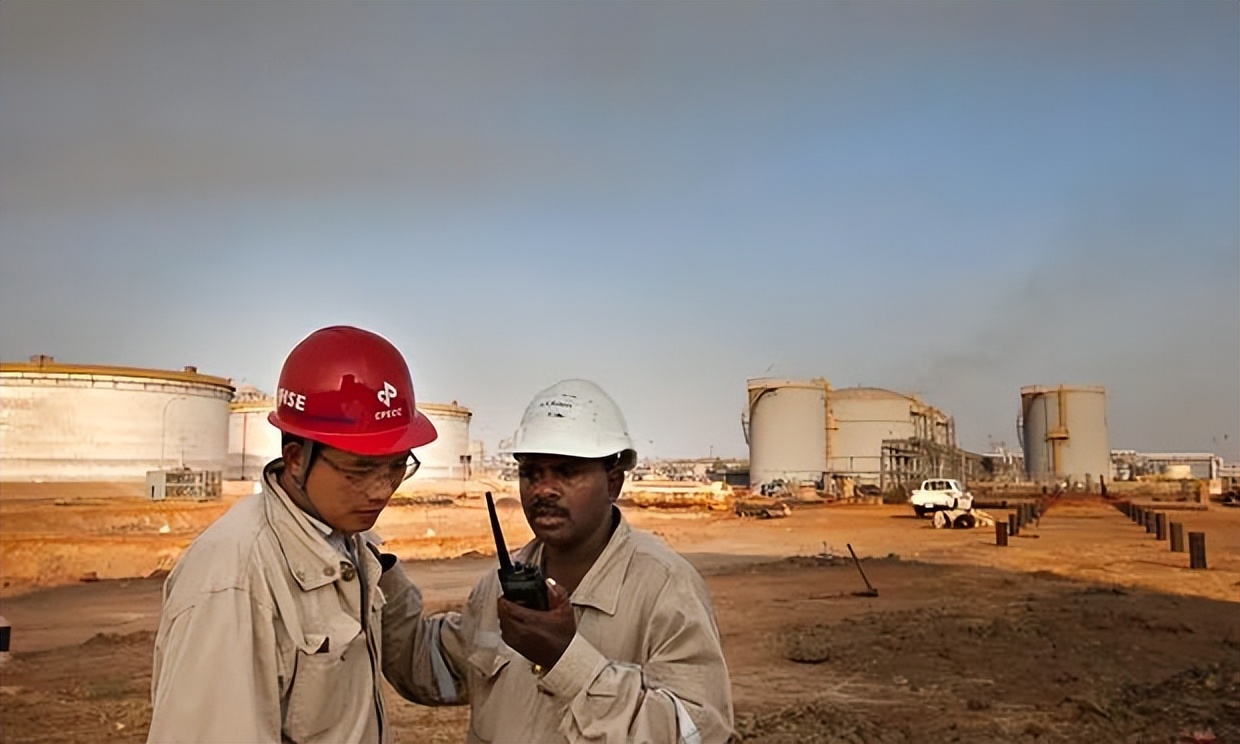 91年苏丹买2架运8，可飞机用报废，仍拖欠大量货款，中方一招化解