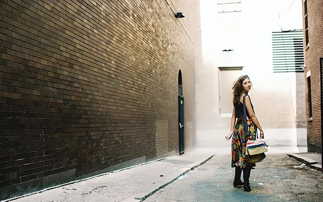 婚姻里这三种女人命苦也是自找的,为何说命苦的人都是自找的