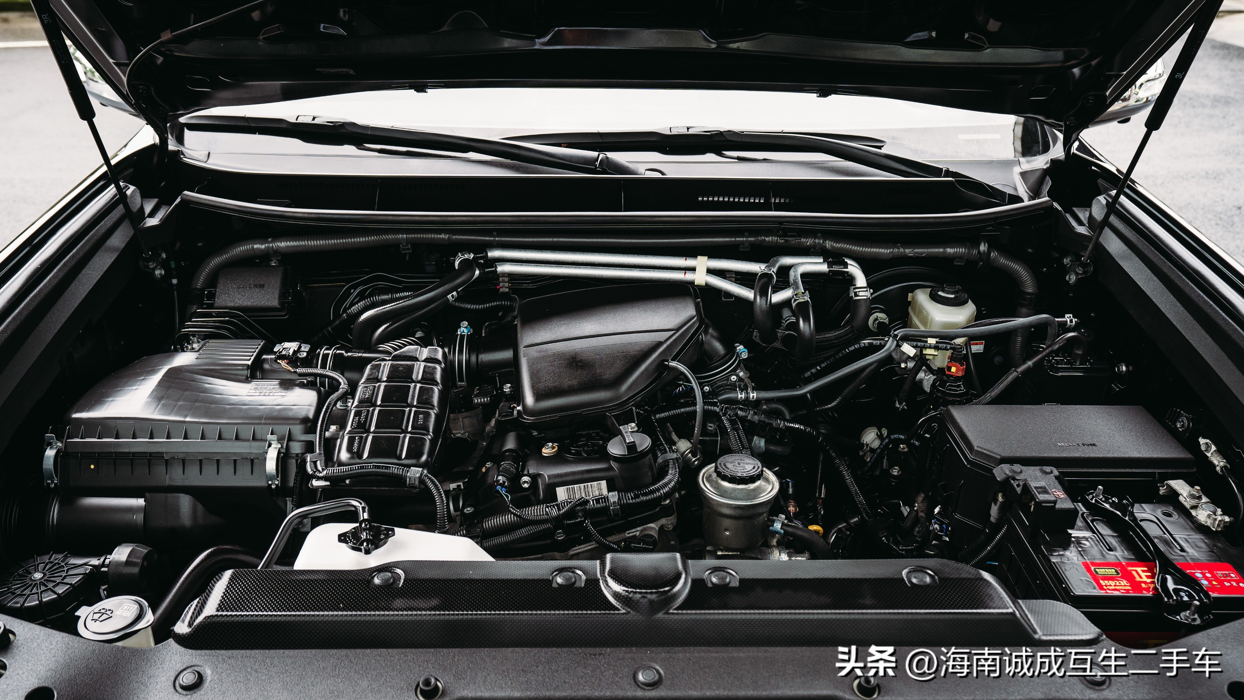 2024款丰田普拉多中东版,18款丰田普拉多中东版4.0顶配