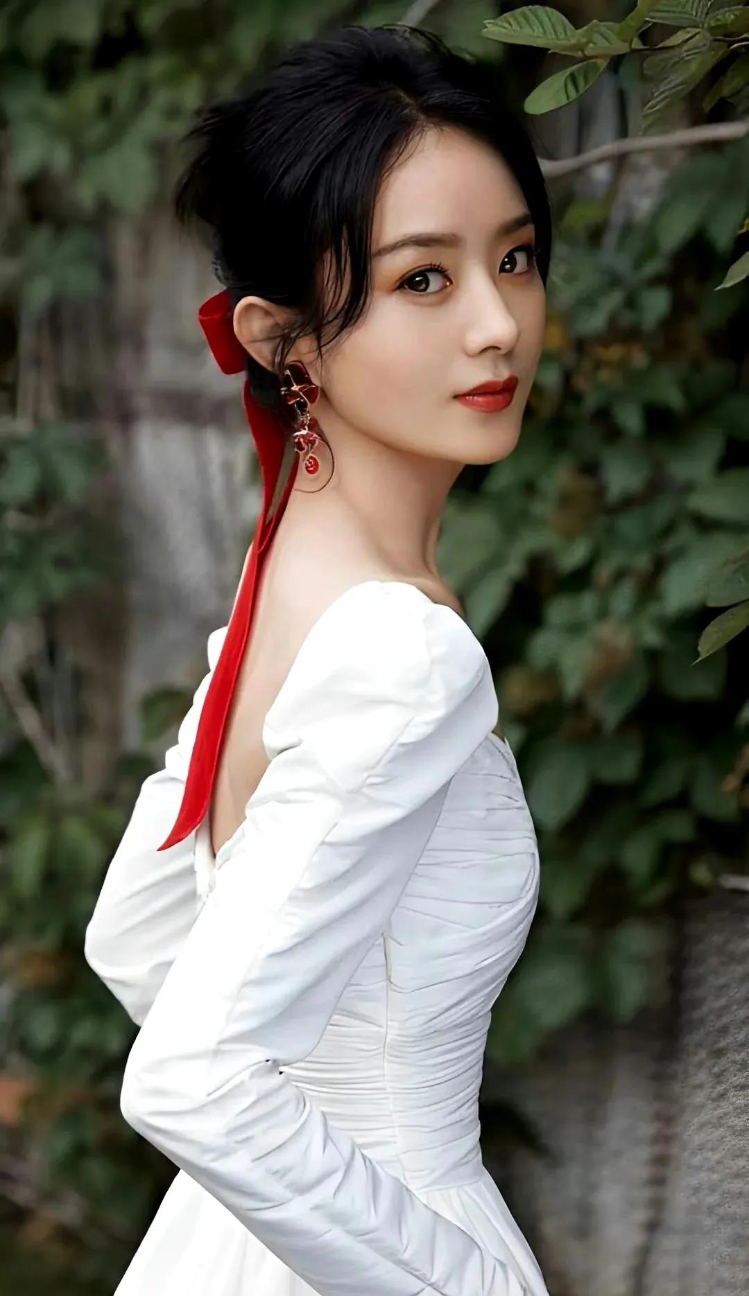 赵丽颖杨幂惊艳写真大片,魅力女神赵丽颖写真