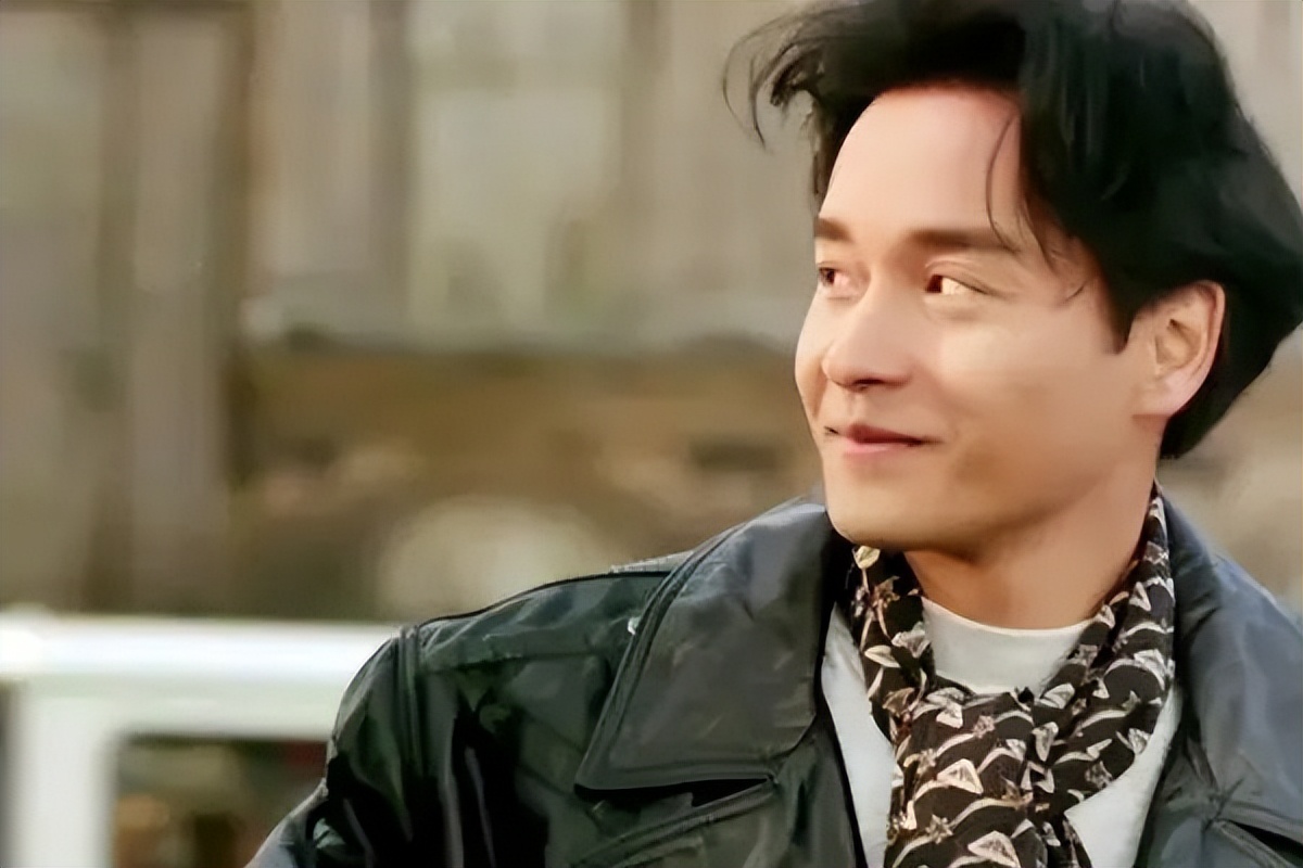 永不过时的十大经典粤语金曲,百听不厌的粤语经典怀旧金曲放送