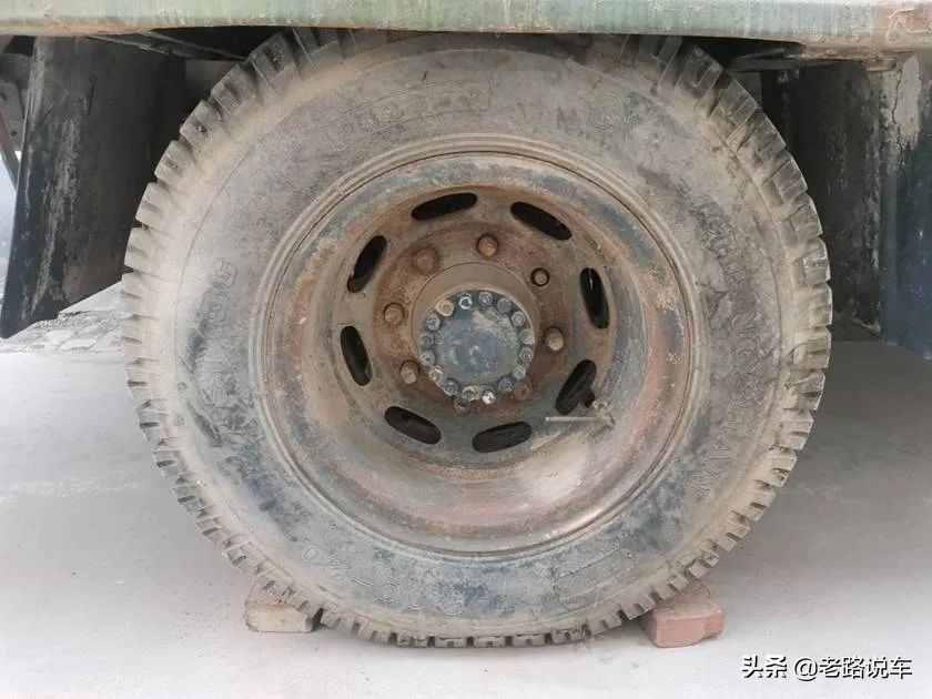 路边的经典——曾印在人民币上的吉斯150