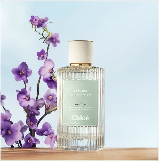 chloe鑺卞洯绯诲垪棣欐按,chloe娣＄矇鑹查姘存湁鍝簺娆惧紡