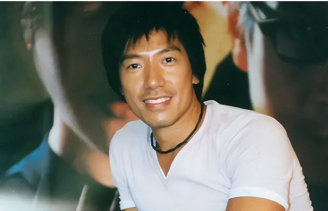 张耀扬的23岁到59岁荧幕变化,张耀扬年轻帅照