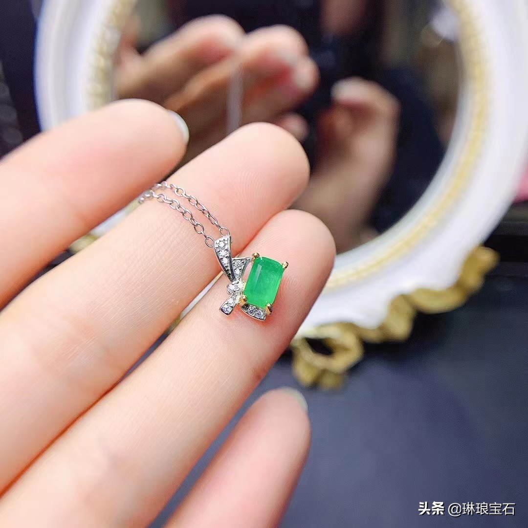 s925黄金色吊坠,s925银古币吊坠