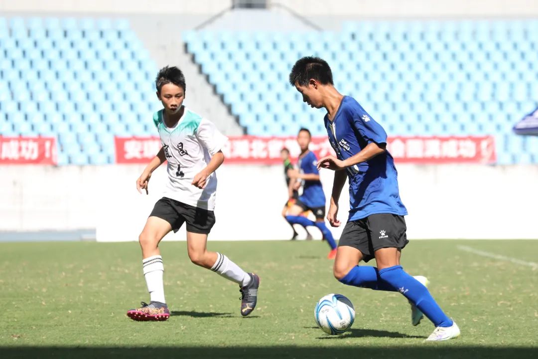 襄阳近期冠军,襄阳省标枪冠军