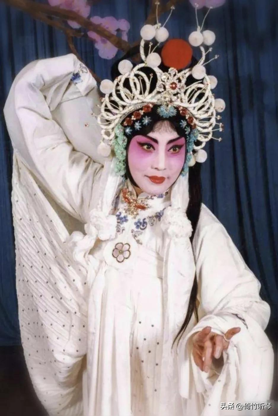 龙江颂江水英李炳淑,江水英李炳淑唱龙江颂