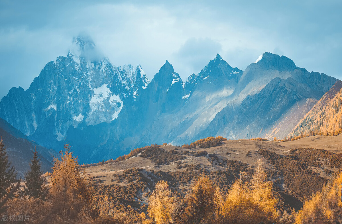 云贵川三地好玩的地方,云贵川附近哪个景点景色最好