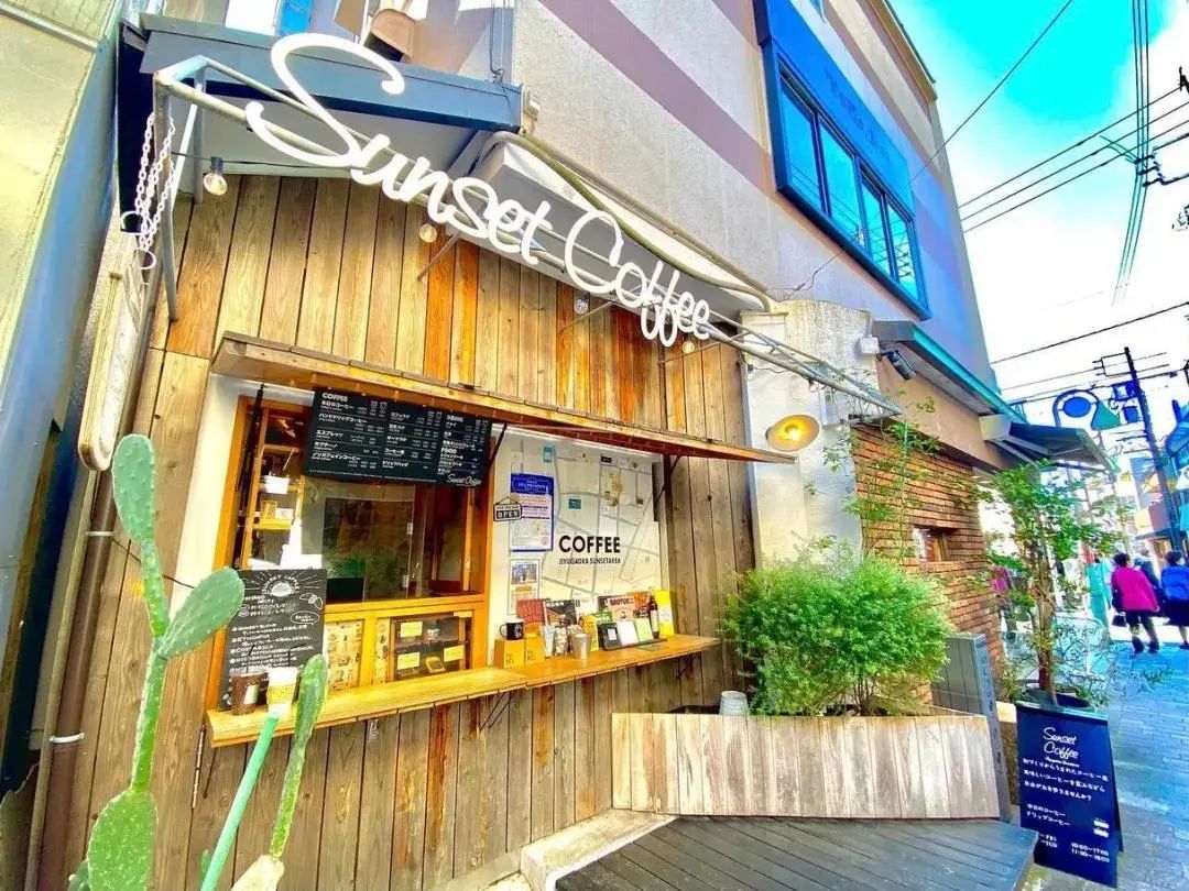 创业干货分享：这家日本超人气咖啡店，爆款竟是戚风蛋糕？