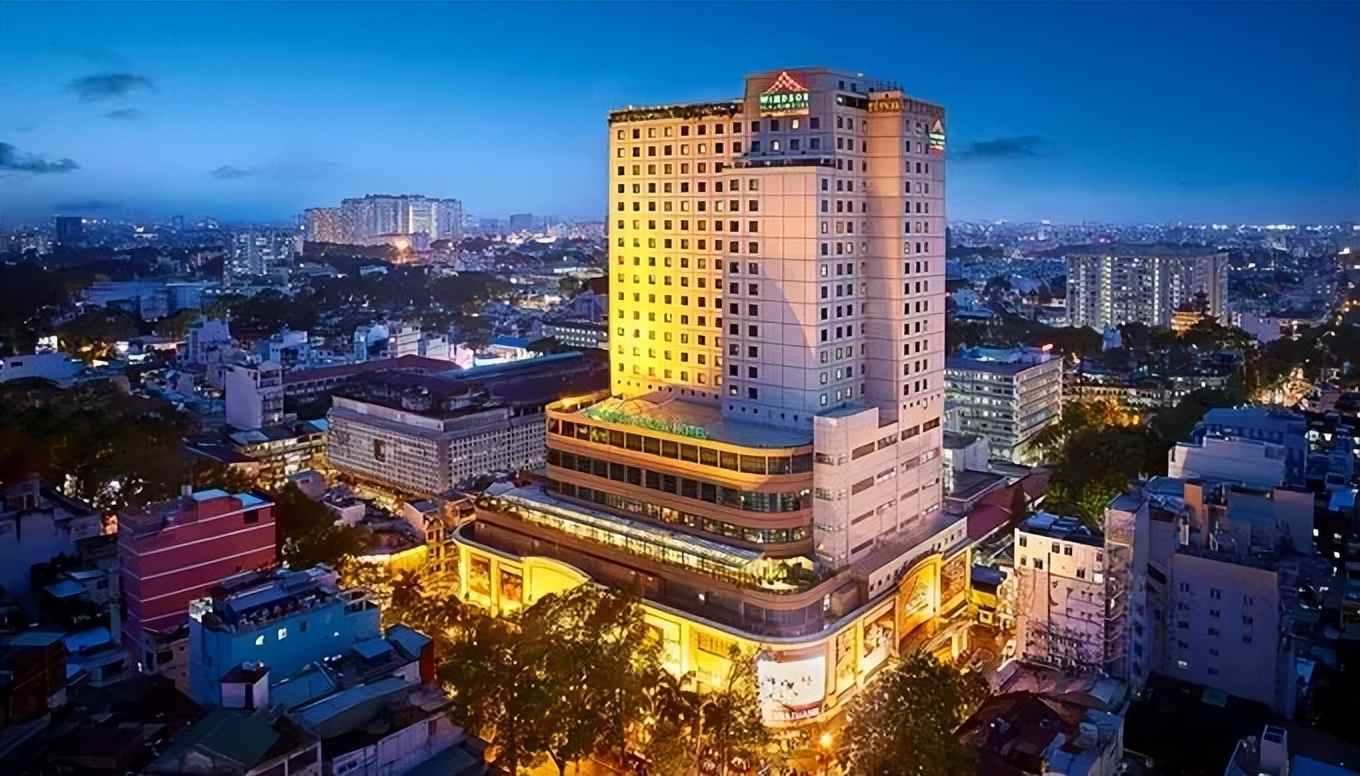 为抗疫捐款5.7亿，数月后“越南华人女首富”锒铛入狱，究竟为何