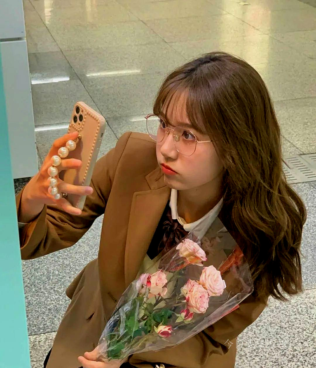 蓝衣战神小莎子之前是干什么的,一栗小莎子为什么爆红全网