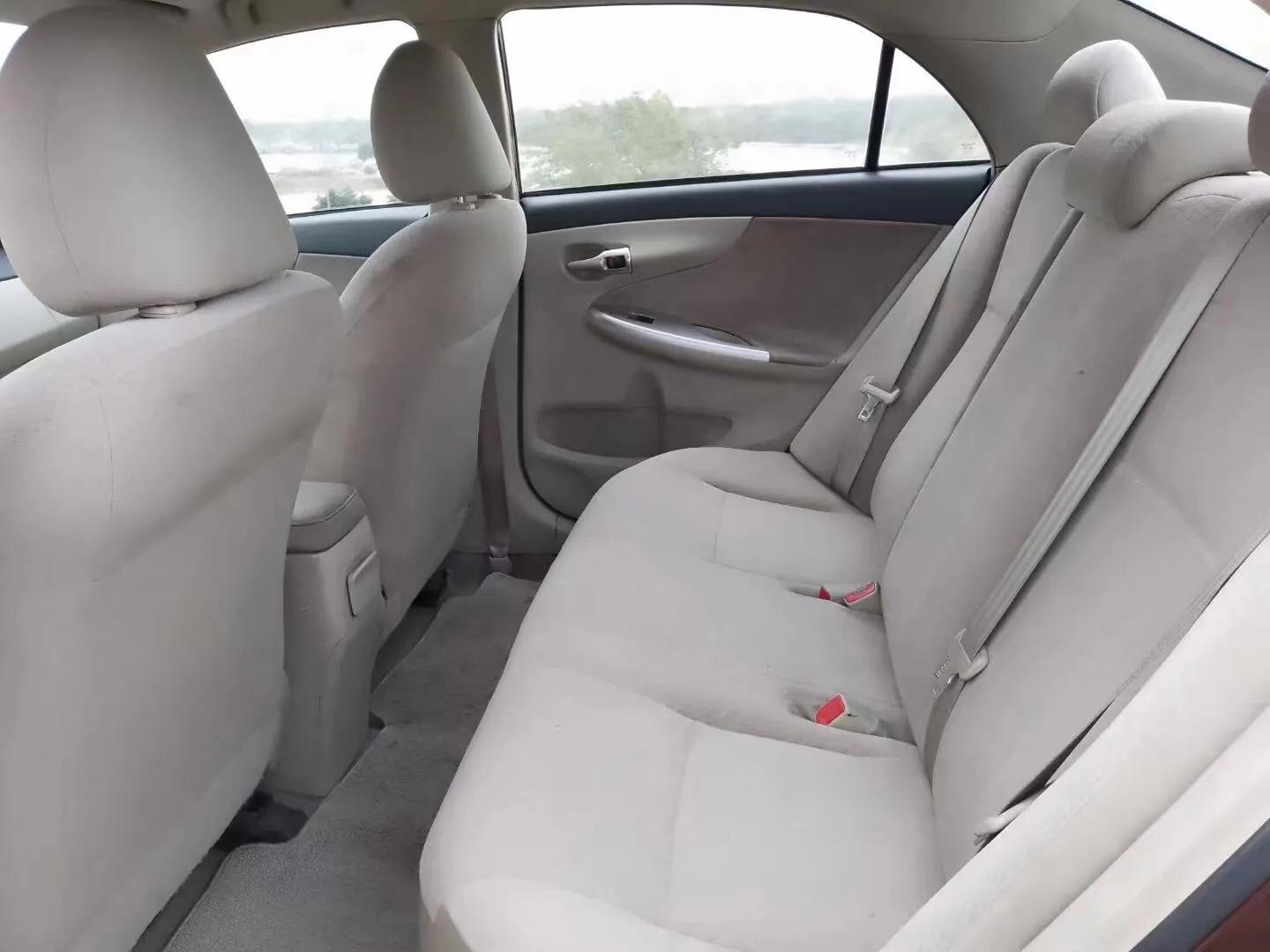 2013年卡罗拉是国几,2013年卡罗拉1.8自动