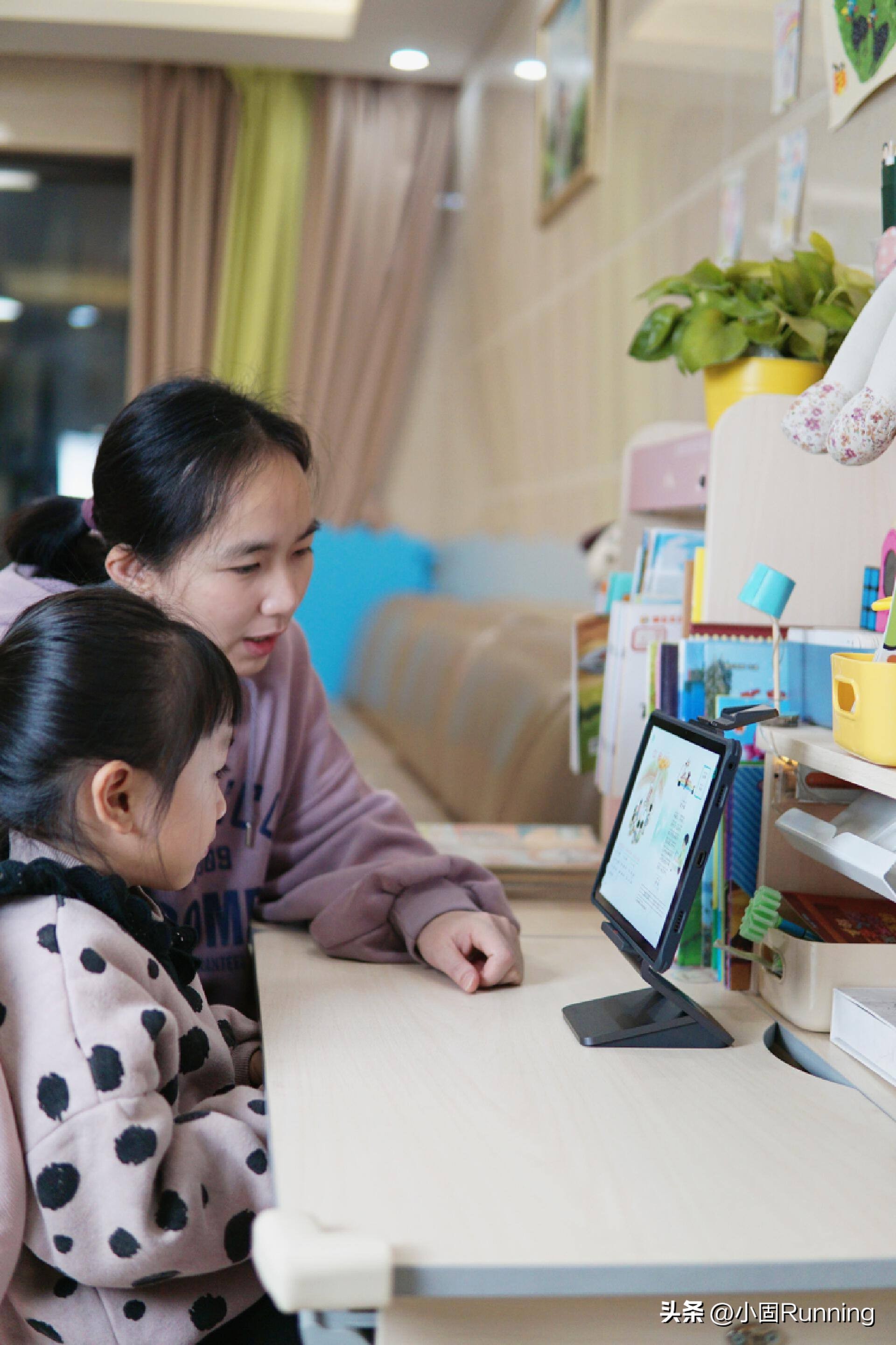 有道x10学习机深度测评,有道ai学习机x10系统升级