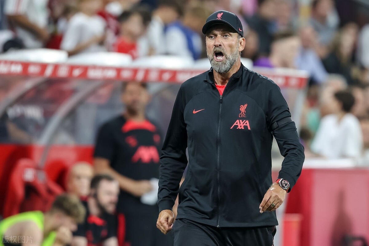 社区盾杯：利物浦VS曼城进入决赛圈奖杯归属是利物浦还是曼城？