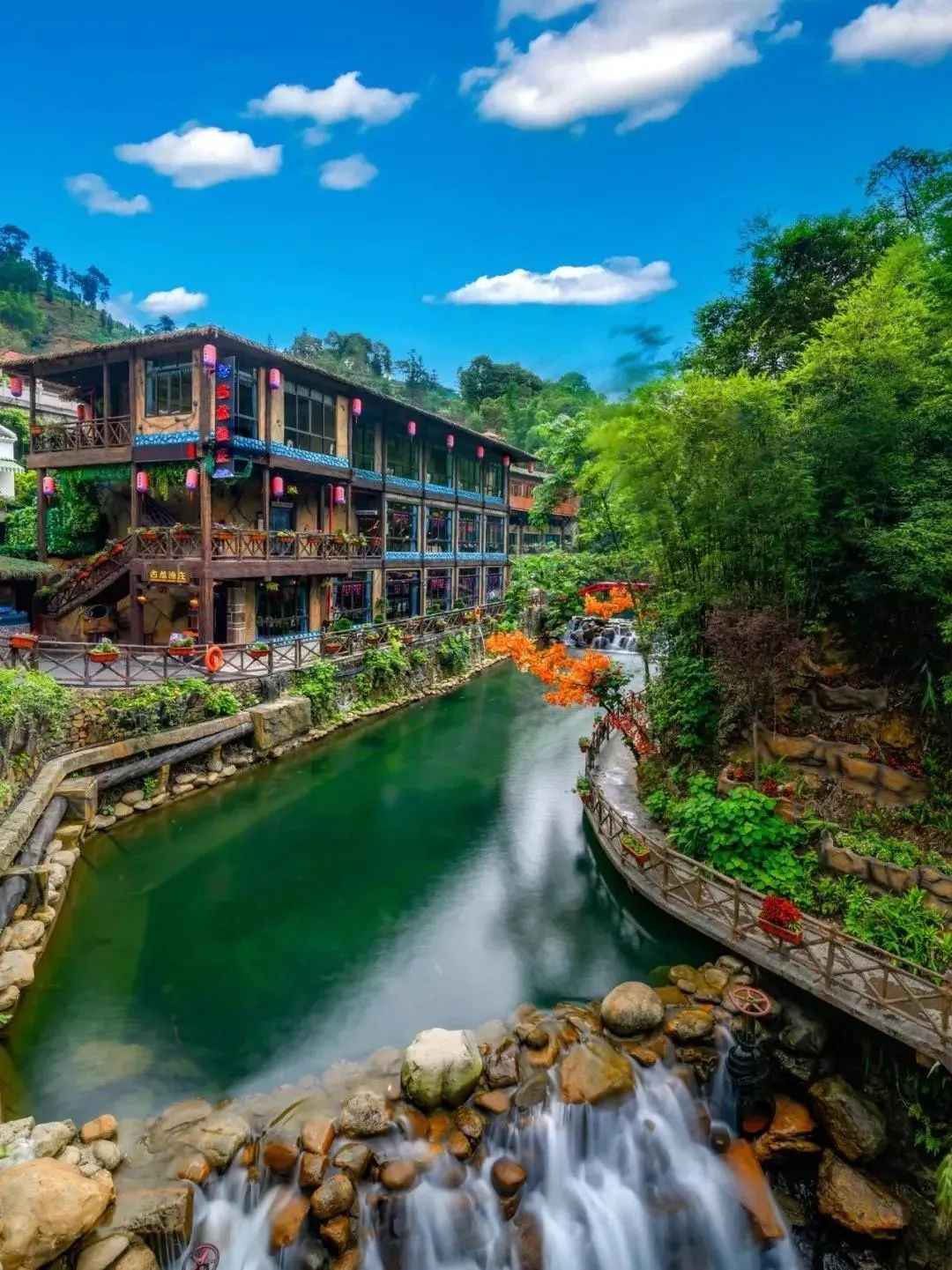 广州去广东第一峰旅游攻略,广州出发清远古龙峡两天攻略