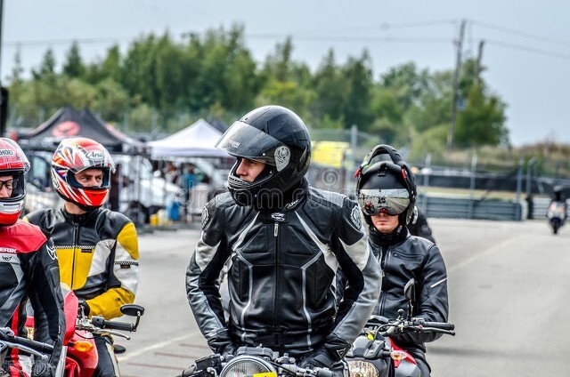 长期骑摩托车对男性的影响,女性长期骑摩托车对身体的影响